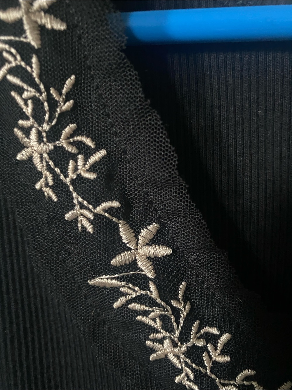 Mad Decision Black Embroidered V‑Neck Tank Top - Picture 2 of 4